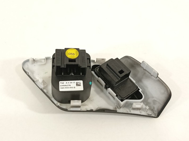 Recambio de mando retrovisor para volkswagen golf vii lim. advance bluemotion referencia OEM IAM 5G0959565Q 5G0962125A 