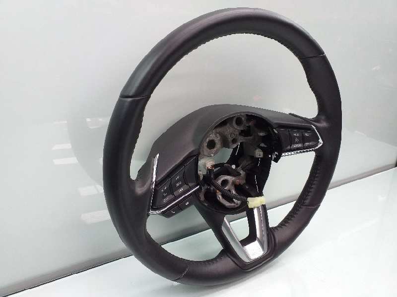 Recambio de volante para mazda cx-5 center-line 2wd referencia OEM IAM K0273G02B62S  