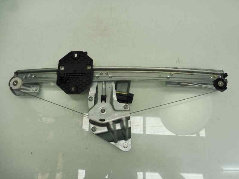 Recambio de elevalunas delantero derecho para dacia sandero stepway referencia OEM IAM 807209299R  