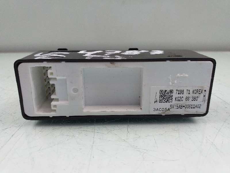 Recambio de mando elevalunas trasero derecho para mazda cx-5 center-line 2wd referencia OEM IAM KG2C66380 5AB00611A02 