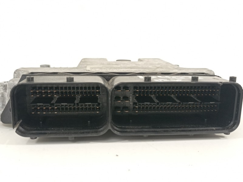 Recambio de centralita motor uce para seat ibiza sc (6j1) ecomotive referencia OEM IAM 045906013AB 0281015433 