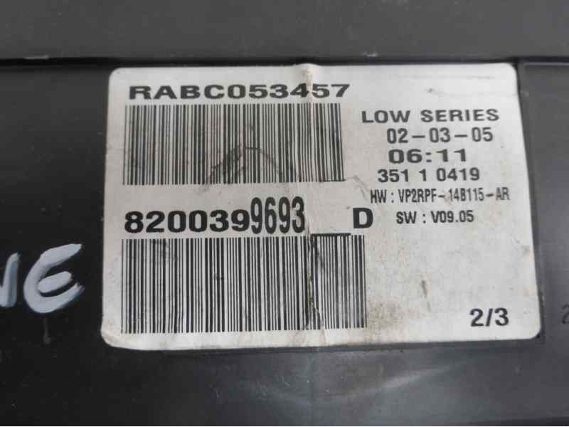 Recambio de cuadro instrumentos para renault megane ii berlina 3p authentique referencia OEM IAM 8200399693  