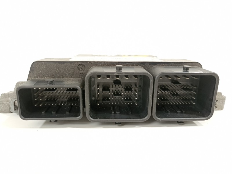 Recambio de centralita motor uce para citroën c4 lim. business referencia OEM IAM 9676760880  