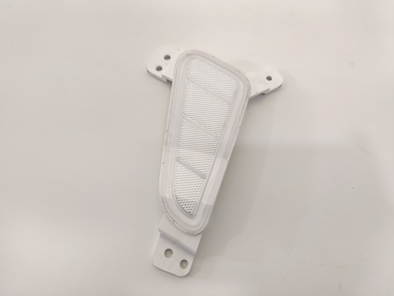 Recambio de piloto delantero derecho para hyundai kona essence 2wd referencia OEM IAM 92408J9210  