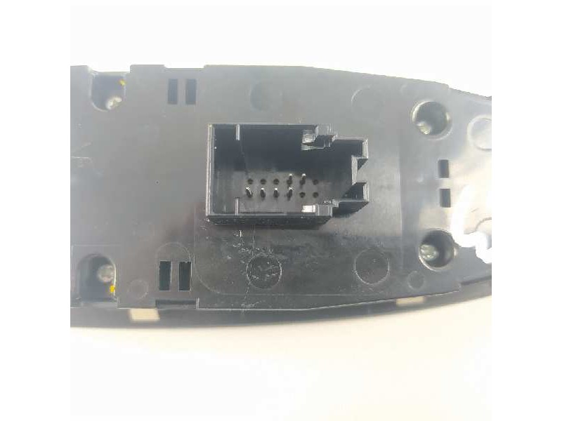 Recambio de mando elevalunas delantero izquierdo para bmw serie x1 (f48) sdrive18d xline referencia OEM IAM 61319362107 9362107 