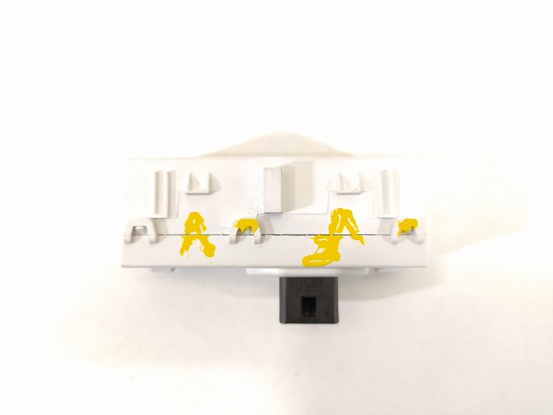 Recambio de pantalla multifuncion para renault captur intens referencia OEM IAM 248804435R  