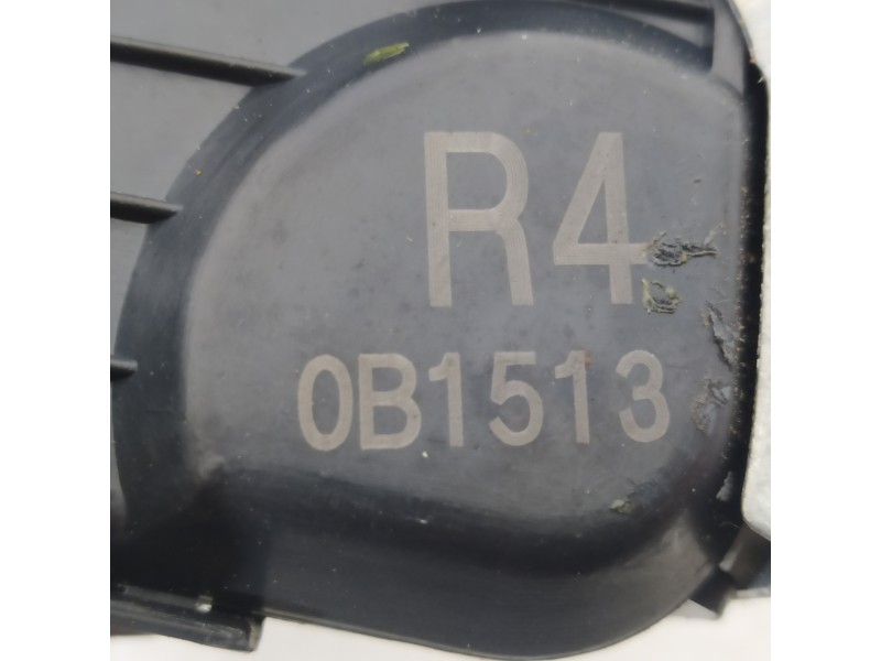 Recambio de cerradura puerta delantera derecha para lexus rx 450h referencia OEM IAM 0B1513  