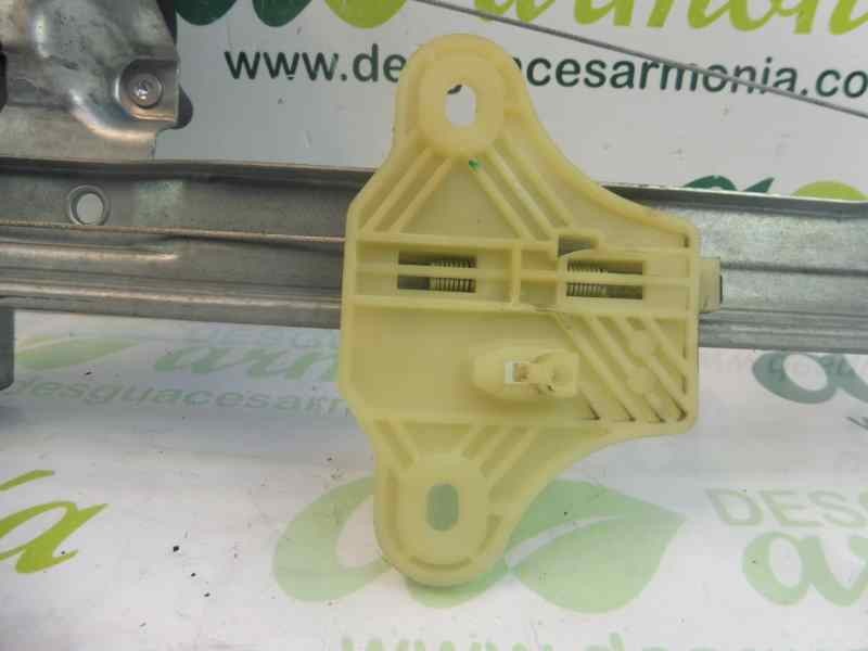 Recambio de elevalunas delantero derecho para renault clio iv business referencia OEM IAM 807205569R  