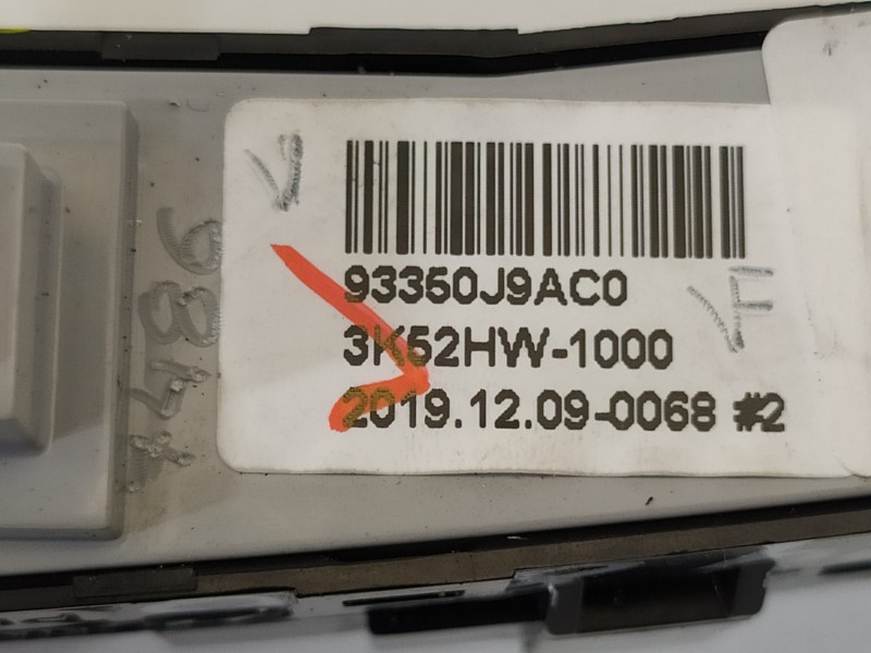 Recambio de mando multifuncion para hyundai kona essence 2wd referencia OEM IAM 93350J9AC0 3K52HW1000 