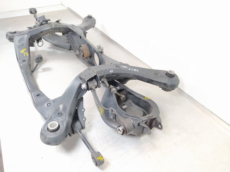 Recambio de puente trasero para lexus rx 450h referencia OEM IAM   