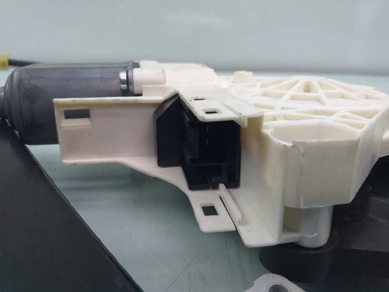 Recambio de elevalunas trasero izquierdo para audi a4 avant (8k5) (2008) básico referencia OEM IAM 8K0839461C 8K0959811A 