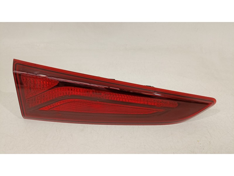 Recambio de piloto trasero izquierdo para hyundai kona essence 2wd referencia OEM IAM 92403J9000  