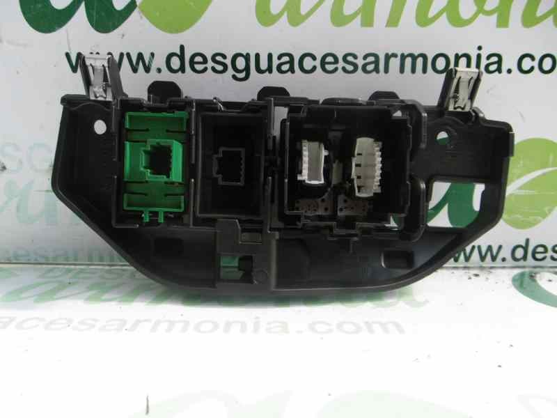 Recambio de mando multifuncion para renault clio iv business referencia OEM IAM 25153917R 251900567R 