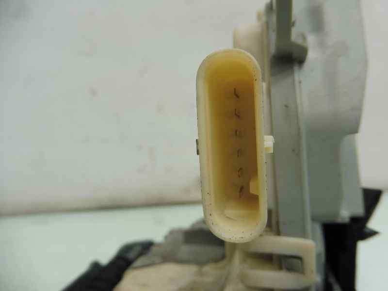 Recambio de cerradura puerta trasera derecha para audi a4 avant (8k5) (2008) básico referencia OEM IAM 8K0839016  