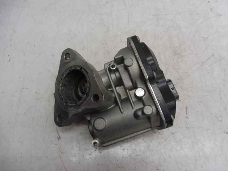 Recambio de valvula egr para renault clio iv business referencia OEM IAM 8201143495 147102557R 