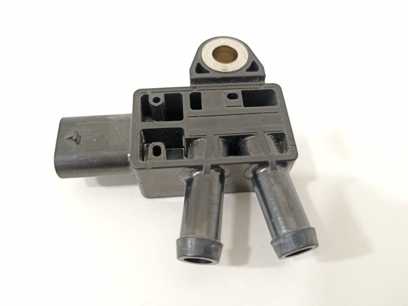 Recambio de sensor presion para mercedes-benz clase b (w247) 247 referencia OEM IAM A0009056503  