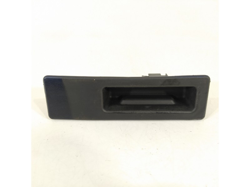 Recambio de maneta exterior porton para bmw serie x1 (f48) sdrive18d xline referencia OEM IAM 51247368752  