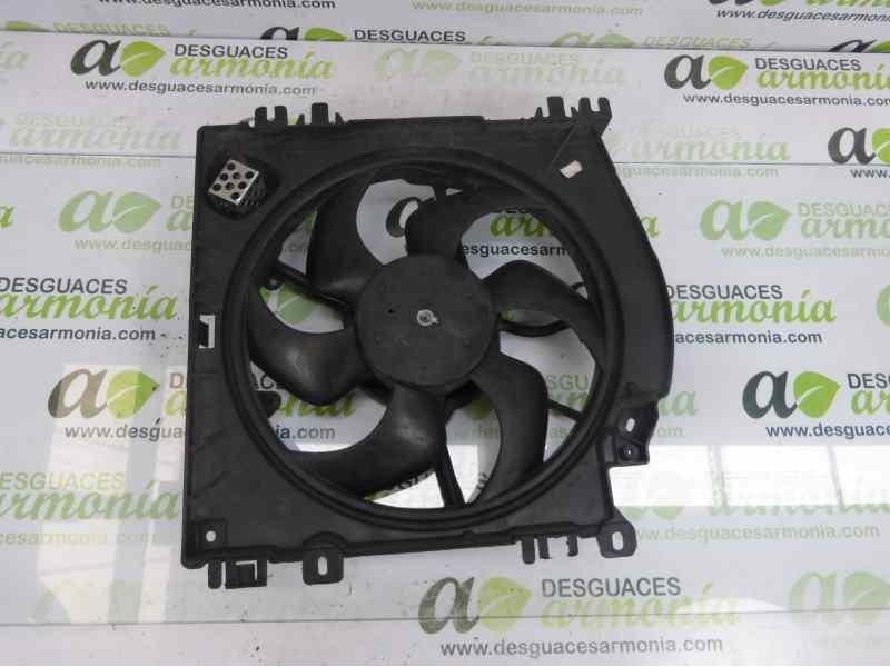 Recambio de electroventilador para renault clio iii exception 2 referencia OEM IAM 8200688375 1831441000 