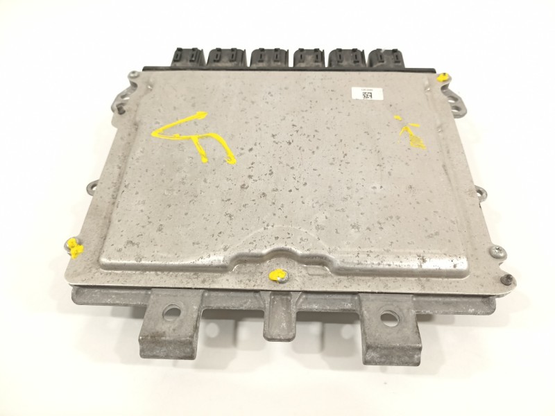 Recambio de centralita motor uce para mercedes-benz clase b (w247) 247 referencia OEM IAM A6549004300  