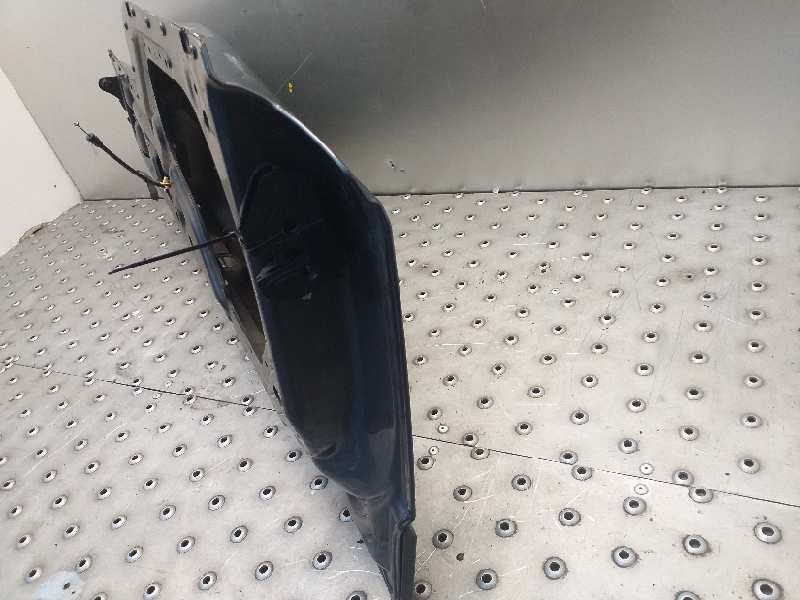 Recambio de porton trasero para land rover discovery v6 td s referencia OEM IAM   