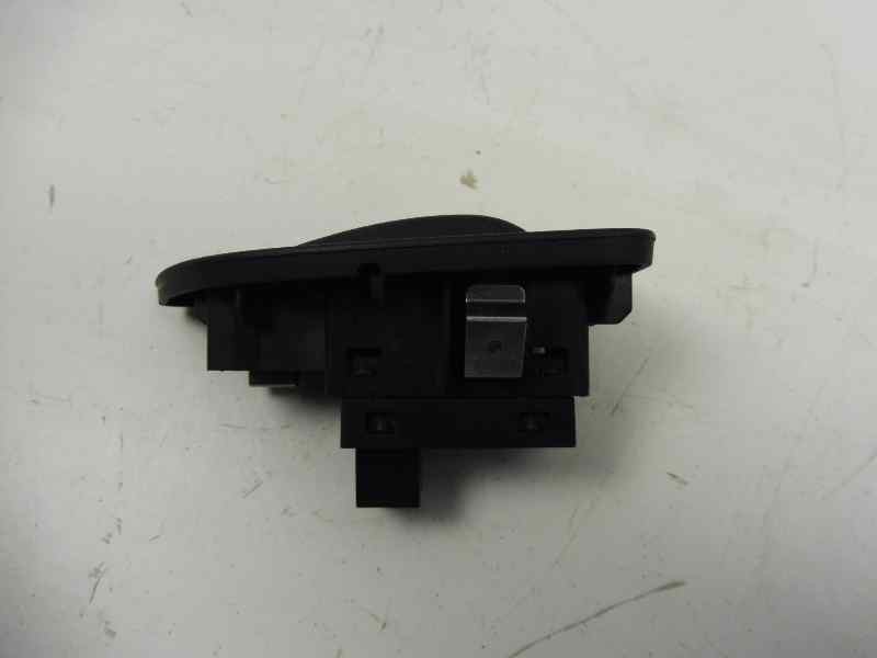 Recambio de mando elevalunas trasero izquierdo para fiat bravo (198) 1.9 dynamic multijet referencia OEM IAM 0735435110 10807B19