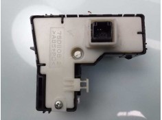 Recambio de mando multifuncion para toyota prius (nhw30) advance referencia OEM IAM 75D8082   2