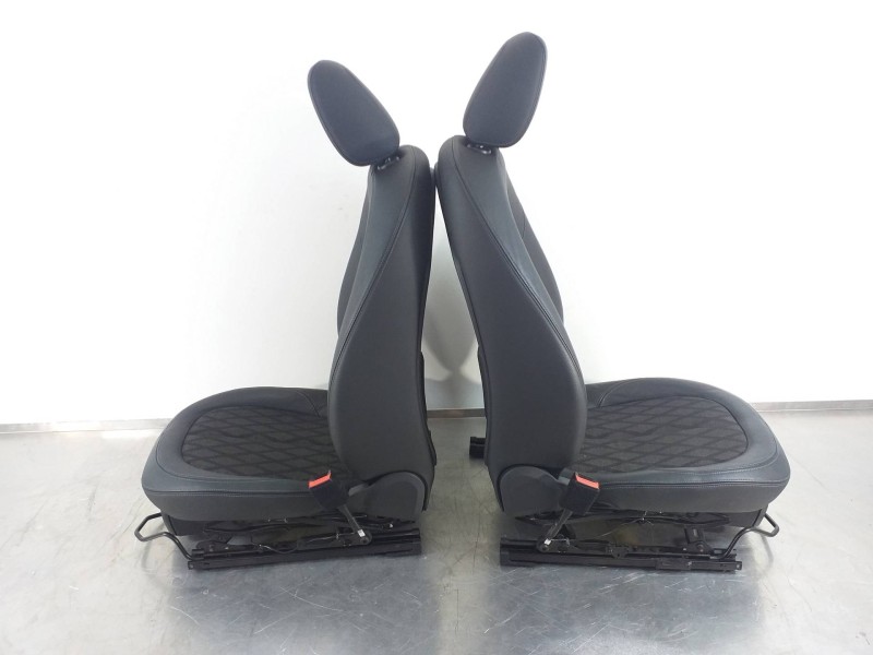 Recambio de juego asientos completo para bmw serie x1 (f48) sdrive18d xline referencia OEM IAM   