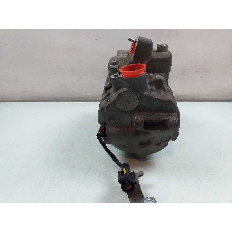 Recambio de compresor aire acondicionado para land rover discovery v6 td s referencia OEM IAM 4471808382 JPB000183 7SEU17C