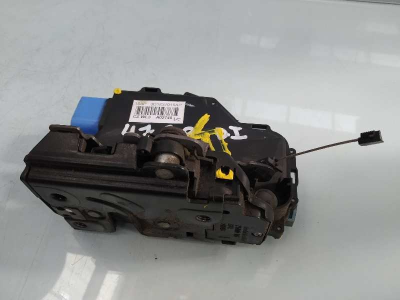 Recambio de cerradura puerta delantera izquierda para volkswagen caddy ka/kb (2k) life referencia OEM IAM 3D1837015AP  