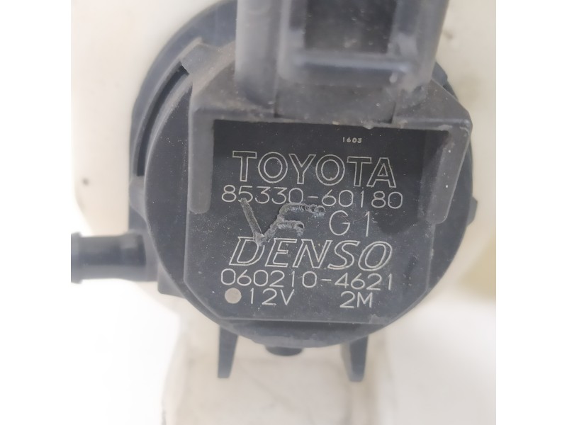 Recambio de deposito limpia para lexus rx 450h referencia OEM IAM 060851305  