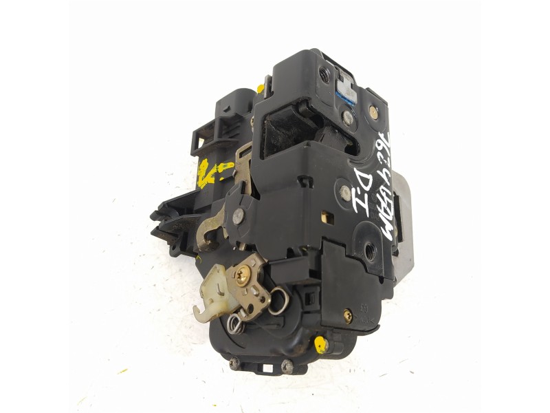 Recambio de cerradura puerta delantera izquierda para audi a4 berlina (8e) 1.9 tdi (96kw) referencia OEM IAM 4B1837015G  