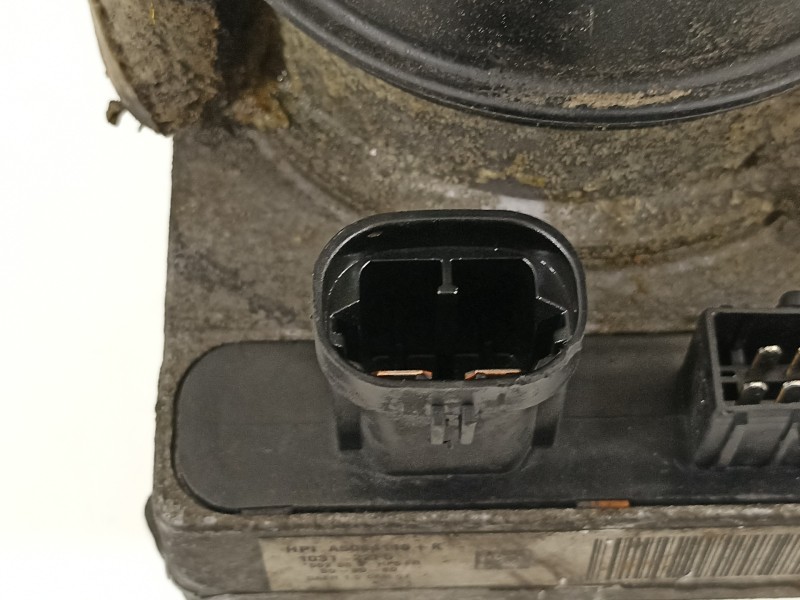 Recambio de bomba direccion para citroën c4 berlina 1.6 16v cat (nfu / tu5jp4) referencia OEM IAM 9657613480  