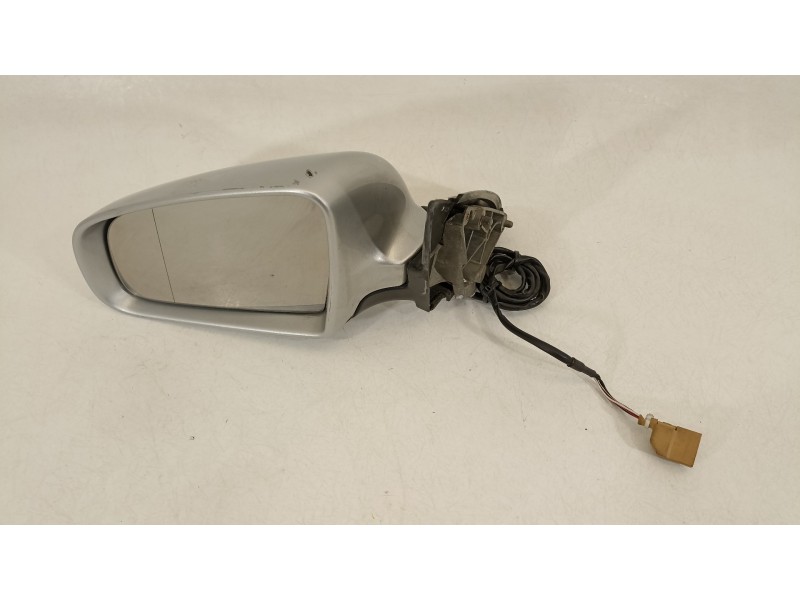 Recambio de retrovisor izquierdo para audi a4 berlina (8e) 1.9 tdi (96kw) referencia OEM IAM 8E1858499A  