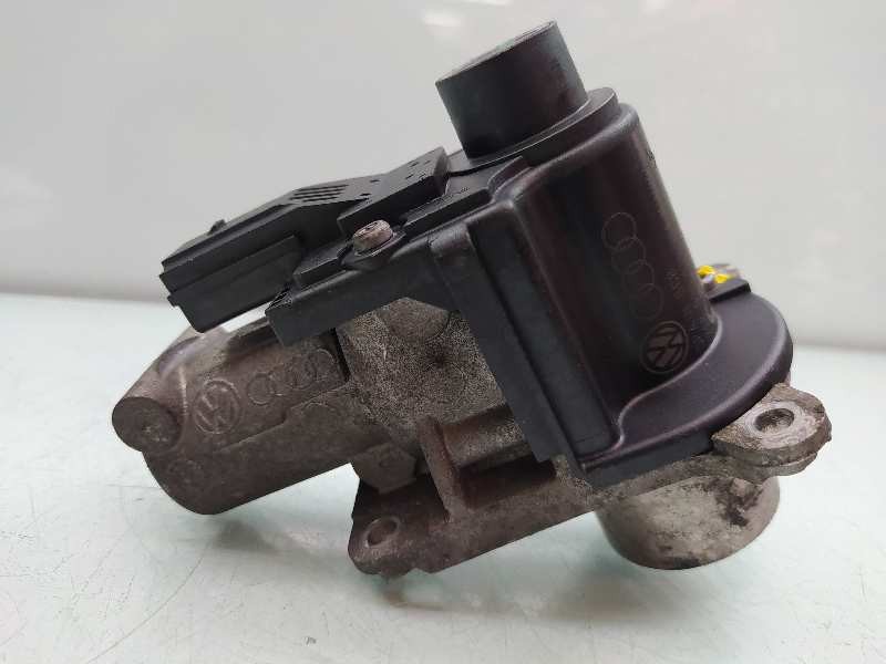 Recambio de valvula egr para volkswagen caddy ka/kb (2k) life referencia OEM IAM 03G131501N  