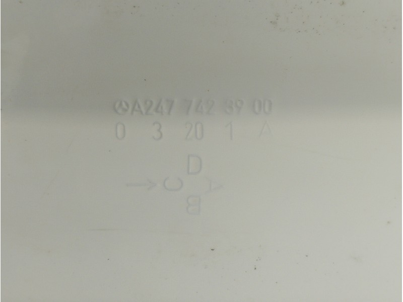 Recambio de porton trasero para mercedes-benz clase b (w247) 247 referencia OEM IAM A2477402301 A2477428900 