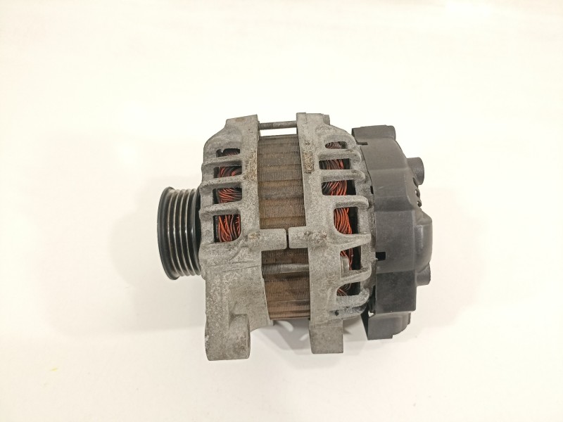 Recambio de alternador para kia rio basic referencia OEM IAM 3730003350 2614287 