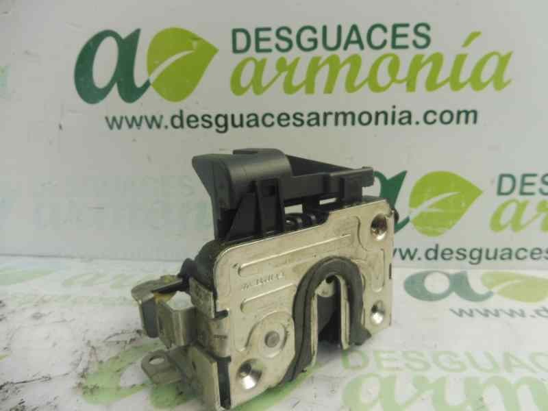 Recambio de cerradura puerta delantera derecha para dacia sandero stepway music referencia OEM IAM 8200735224  