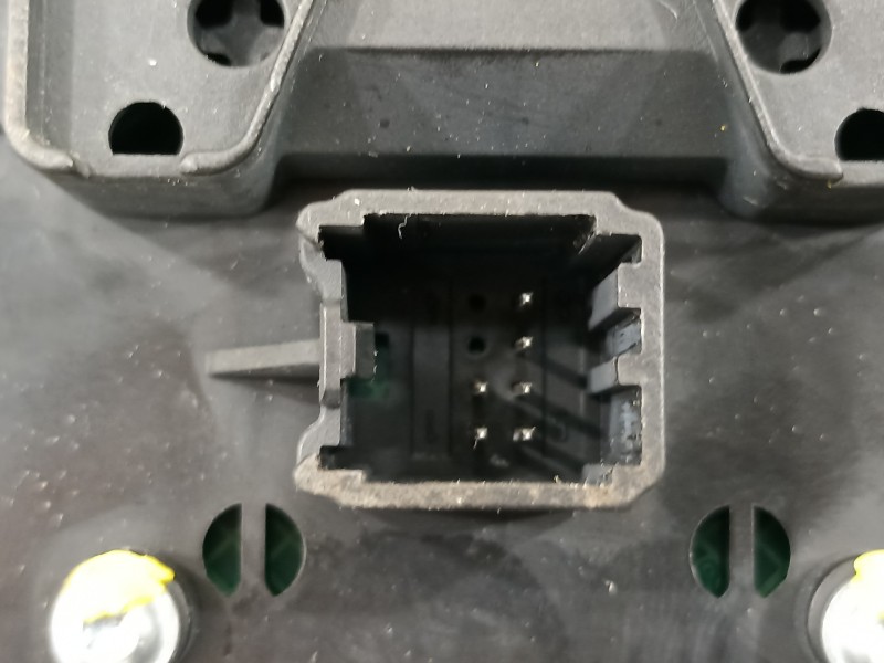 Recambio de sistema audio / radio cd para ford kuga (cbs) trend referencia OEM IAM CV4T18K811BC 331419000 