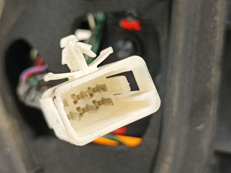 Recambio de piloto trasero izquierdo para toyota celica (t23) 1.8 referencia OEM IAM 815612B470  