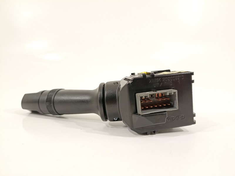 Recambio de mando limpia para kia rio basic referencia OEM IAM 934203S510  