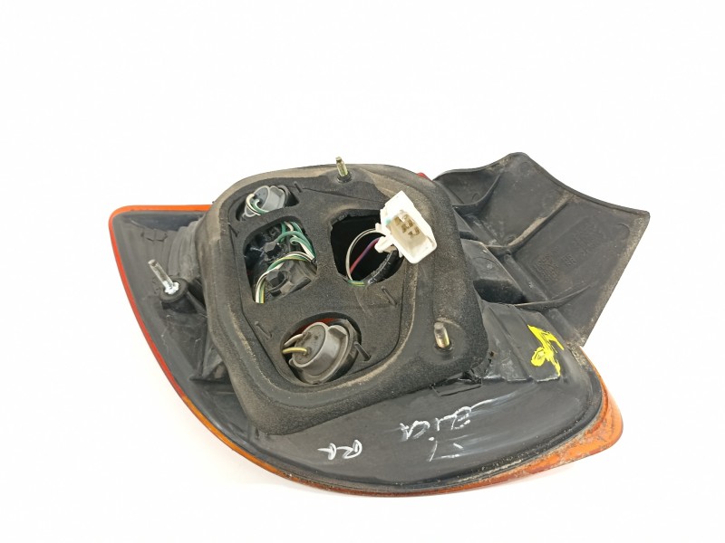 Recambio de piloto trasero derecho para toyota celica (t23) 1.8 referencia OEM IAM 815512B530  