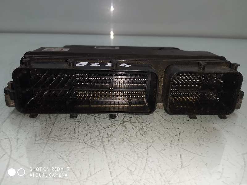 Recambio de centralita motor uce para lexus is200 (ds2/is2) 220d referencia OEM IAM 8966153741 1758009491 