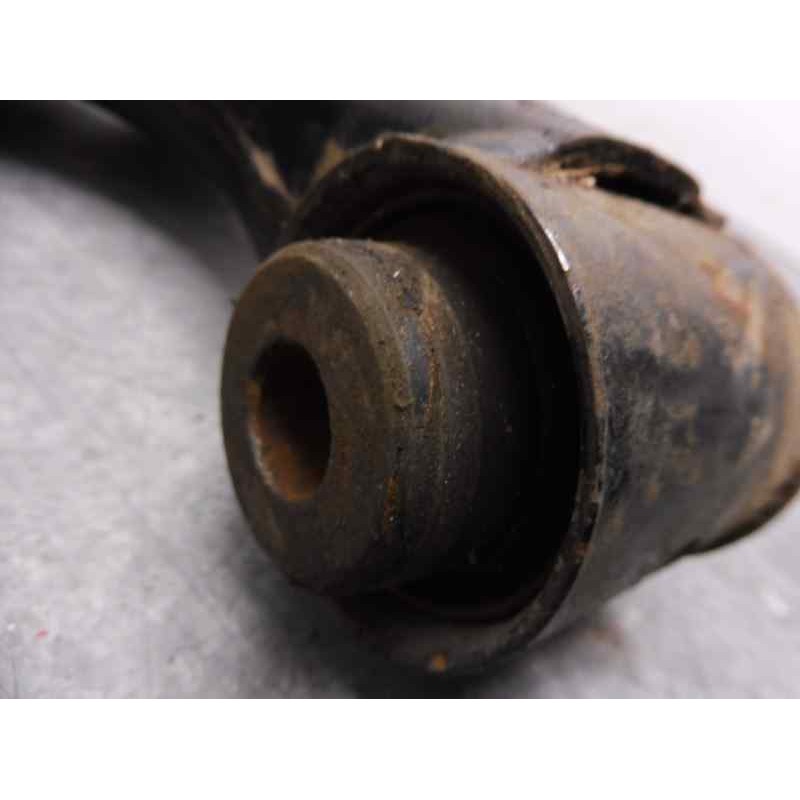 Recambio de brazo suspension inferior delantero derecho para land rover discovery v6 td s referencia OEM IAM LR075994  