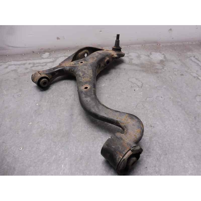 Recambio de brazo suspension inferior delantero izquierdo para land rover discovery v6 td s referencia OEM IAM LR075996  