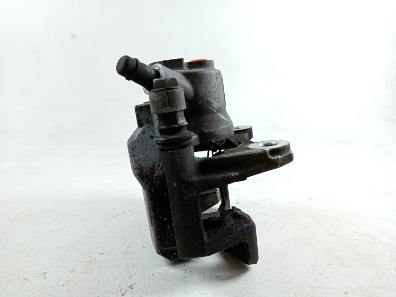 Recambio de pinza freno trasera derecha para lexus rx 450h referencia OEM IAM 4783048111  