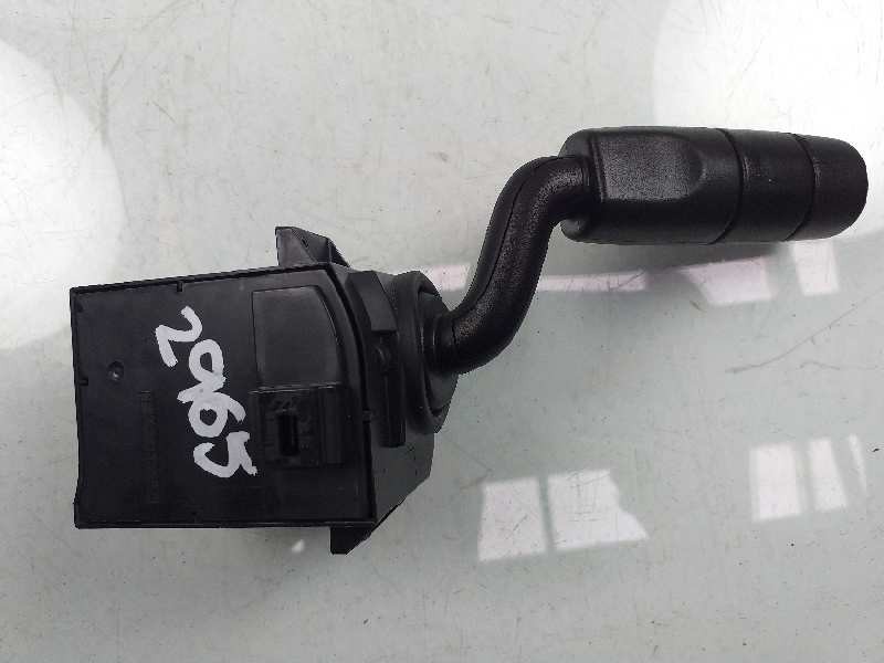 Recambio de mando intermitentes para land rover discovery v6 td s referencia OEM IAM XPC500160  