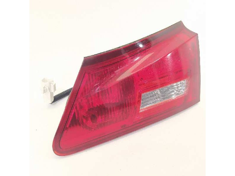 Recambio de piloto trasero derecho para lexus is200 (ds2/is2) 220d referencia OEM IAM   