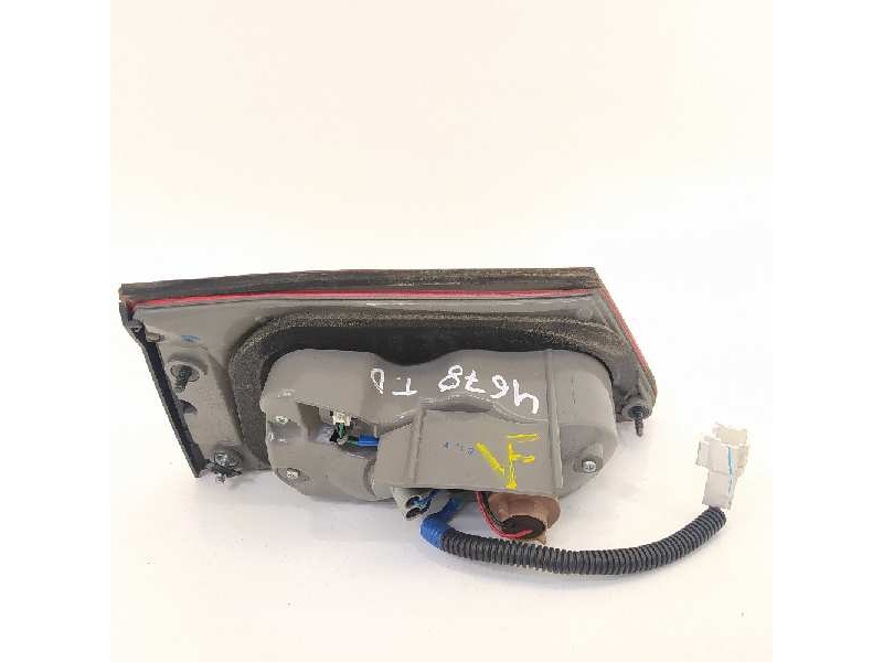 Recambio de piloto trasero derecho para lexus is200 (ds2/is2) 220d referencia OEM IAM   