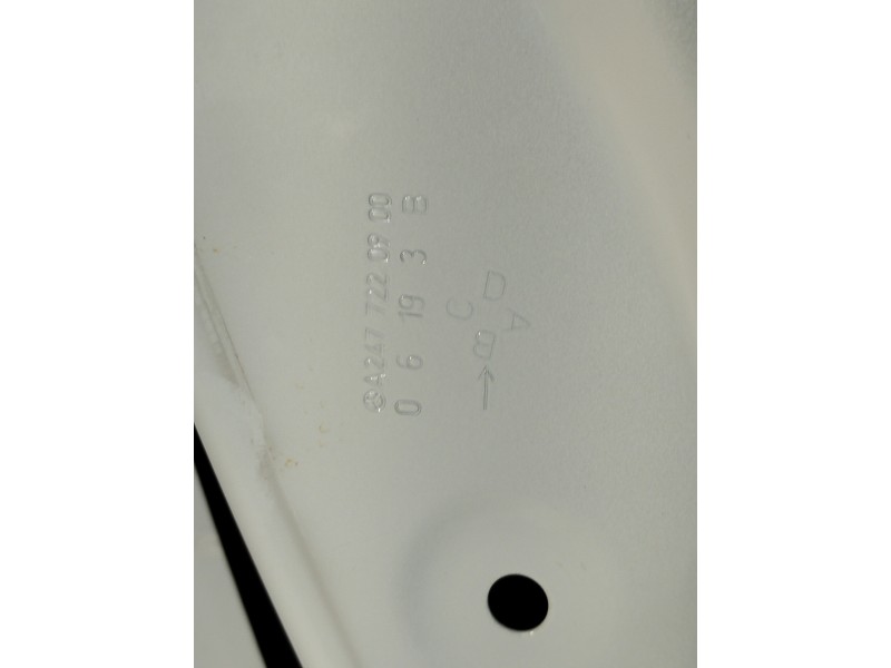 Recambio de puerta delantera izquierda para mercedes-benz clase b (w247) 247 referencia OEM IAM A2477201300 A2477220900 