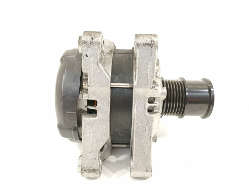 Recambio de alternador para ford focus turn. st-line b&r referencia OEM IAM CV6T10300GA  